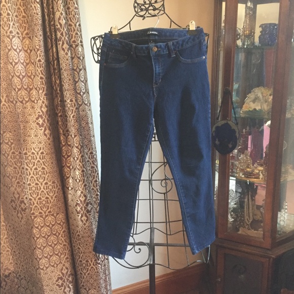 Not for sell yet D. jeans dark rinse capris/jeans - Picture 3 of 7